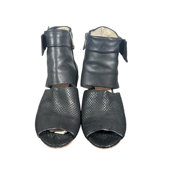 Louise et Cie Lo-Katlin Black Leather Heeled Sandals 8.5M Open Toe Bow Cutout - Picture 3 of 12